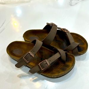 GUC Kids Birkenstock toddler size 11-11.5